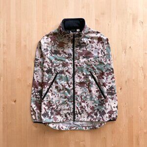 Undefeated Packable Camo Jacket Mens Medium